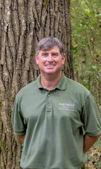 Roderick McIntyre Lifestyle