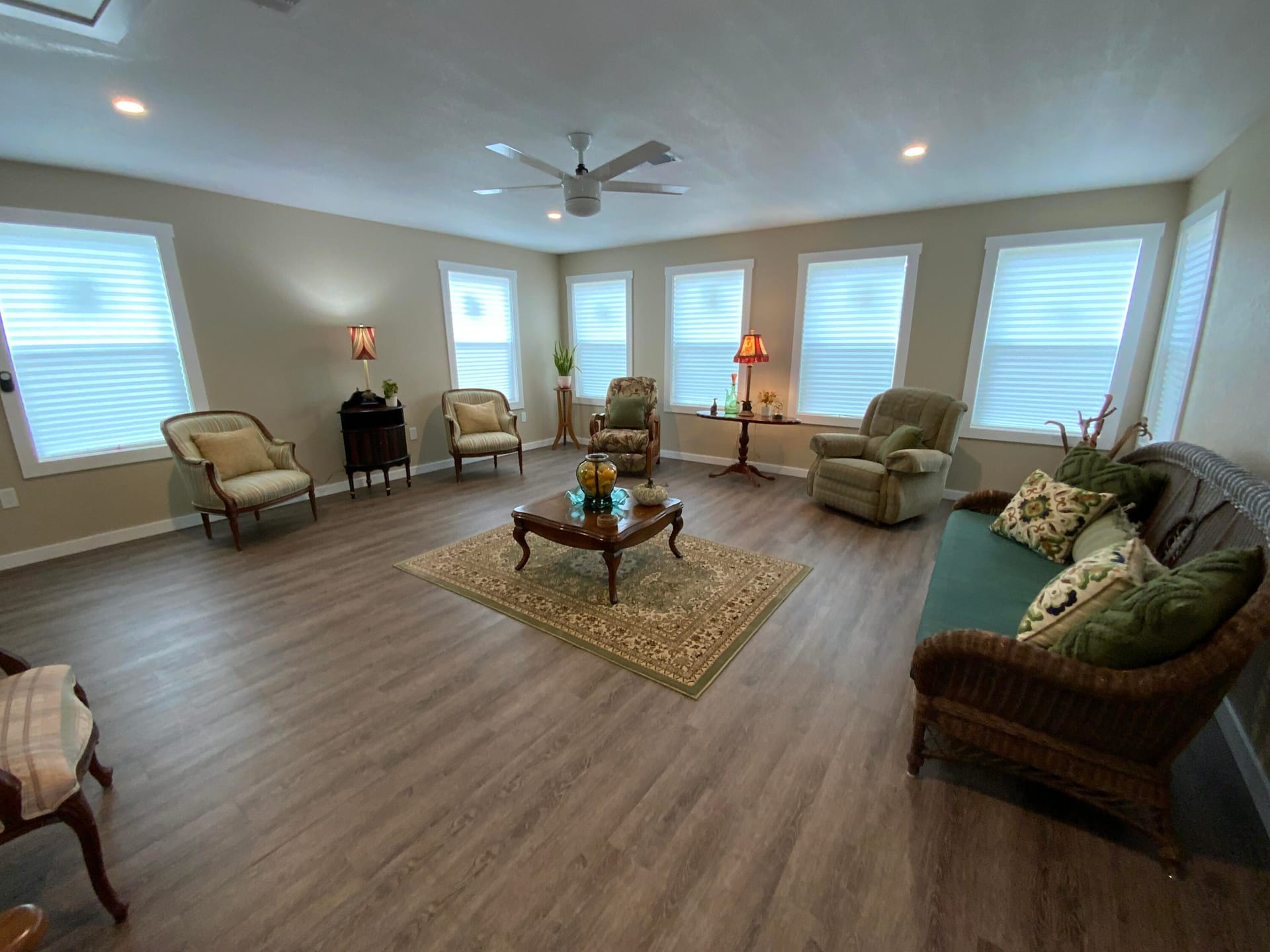 2 Bed 2 Bath, Bonus Room, Cave City, Arkansas Sharp County Cave