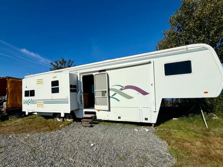 Woodsong Ct. 9 acres 
