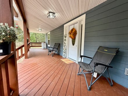 Custom-Built Haven on 20±  AC of Marketable Timber