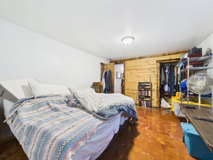 3 Bed/2 Bath Home on 8 Acres Near Rockville, IN