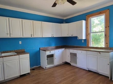 2 Bed / 1 Bath Home in Washington IN 