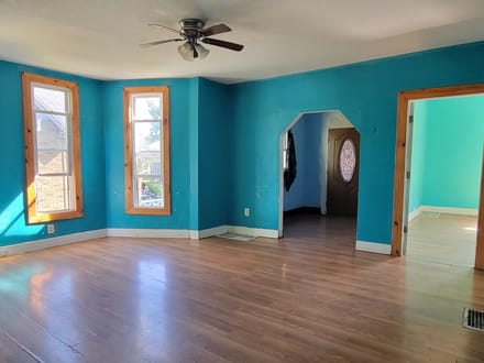2 Bed / 1 Bath Home in Washington IN 