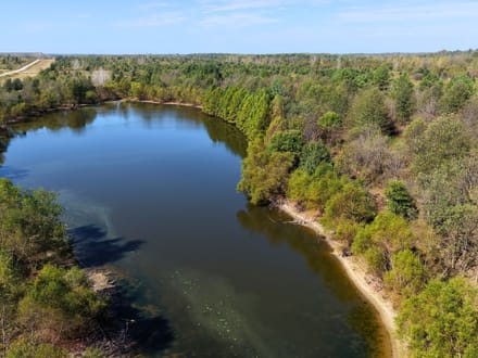 Brand-New Cabin w/ Lake Views in Sullivan IN 