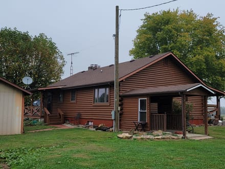 Log Cabin on 3.41 Acres in Scott County IN 