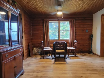Log Cabin on 3.41 Acres in Scott County IN 
