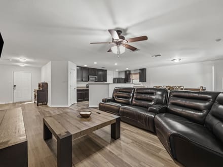 8928 Winding Valley Drive