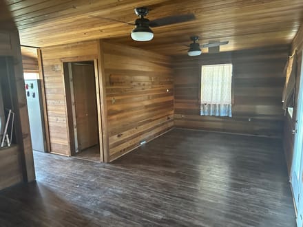 15.404 Acres with Home, Pond & Large Barn in Moody, Texas