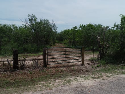 Make Your Country Living Plans a Reality near Charco!