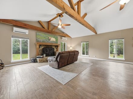 1052 Briar Crest Drive