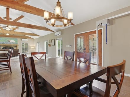 1052 Briar Crest Drive