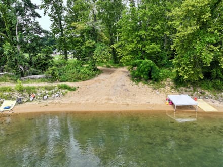 Home with neighborhood river access