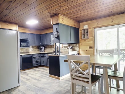 Home with neighborhood river access
