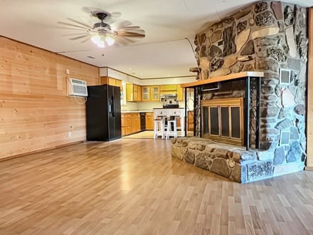Weekend getaway or starter home