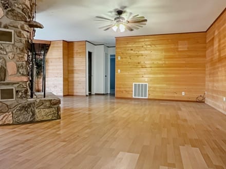 Weekend getaway or starter home