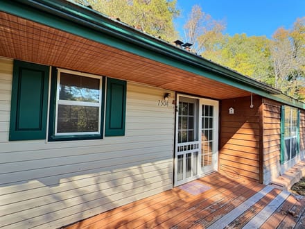 Weekend getaway or starter home