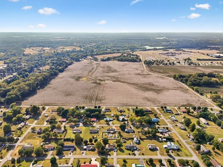 111 acres in Winchester