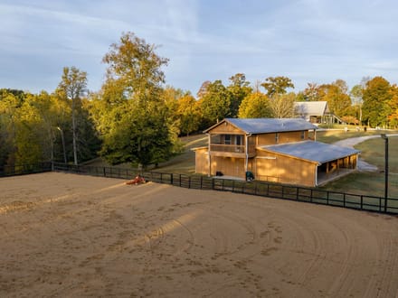 48 Acre Estate on Leipers Creek