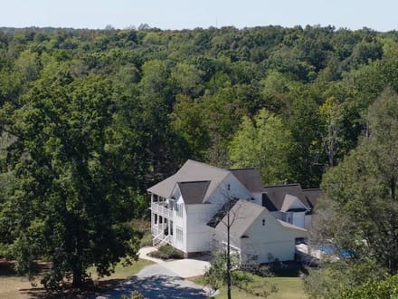 48 Acre Estate on Leipers Creek