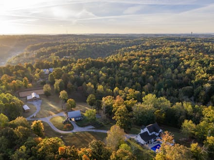 48 Acre Estate on Leipers Creek