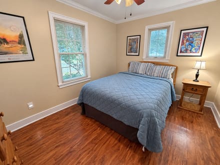 Rusty's Roost- Fully Furnished Retreat Steps from Downtown Clarksdale 