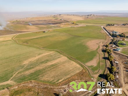 Heart Mountain Views with 42 Acres