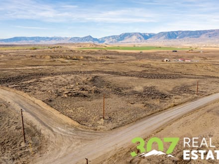 Acreage with Mountain Views and Easy Access