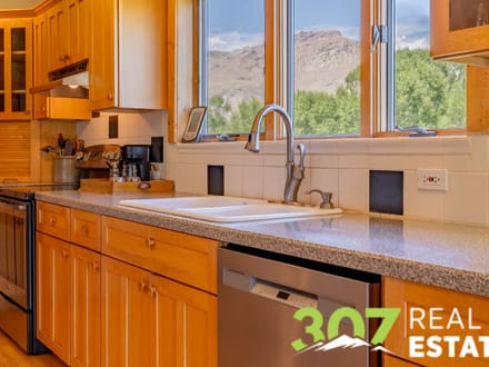 Rare South Fork legacy property