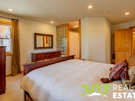 Rare South Fork legacy property