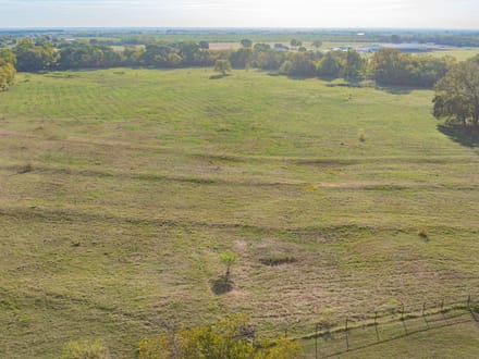 12592 Friendship Rd, Pilot Point, TX 76258