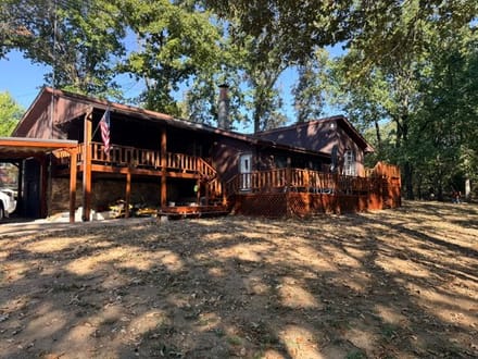 Bull Shoals Lake Life – The Complete Package!