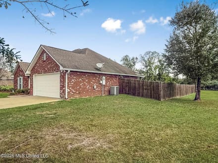 North Pike MS Home for Sale on 1.15 Acres | 3BR/2BA