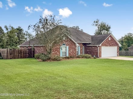 North Pike MS Home for Sale on 1.15 Acres | 3BR/2BA