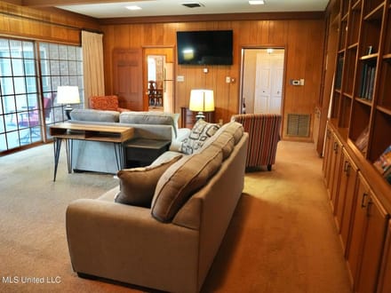 Executive Home for Sale in McComb, MS | 3BR/3.5BA