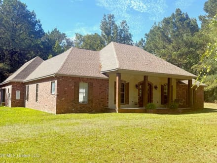 5BR Home for Sale on 3 Acres in North Pike School District