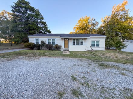Beautiful Home on Hwy 50 W