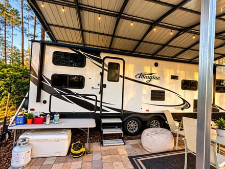 40-Acre North Florida Hunting Camp – Ready for Your Next Adventure!