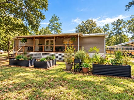  Remodeled 4BR on 4.81 Fenced Acres with Generac & Gate