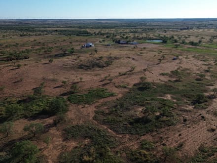 155 +- Ac & Hm 12100 E US Hwy 180, Scurry County