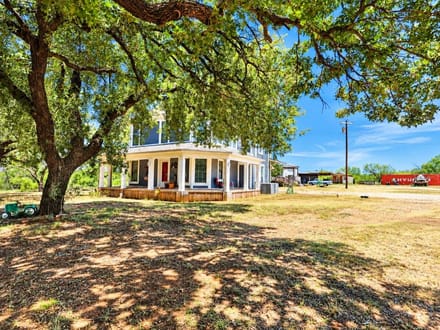6.03+/- Acres & Home, Shackelford County