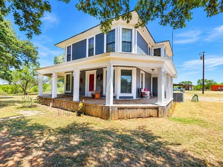 6.03+/- Acres & Home, Shackelford County