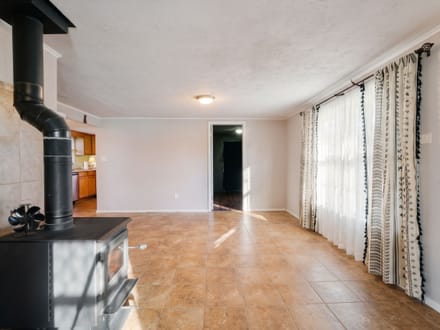 COUNTRY HOME ON 5 ACRES - RED RIVER COUNTY