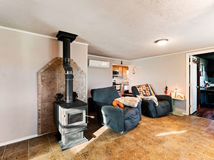 COUNTRY HOME ON 5 ACRES - RED RIVER COUNTY