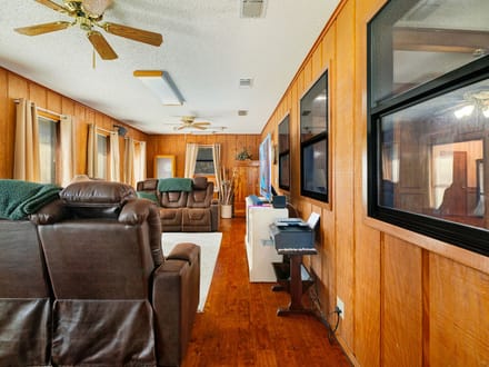 Nice home on acreage in Northern Lamar County