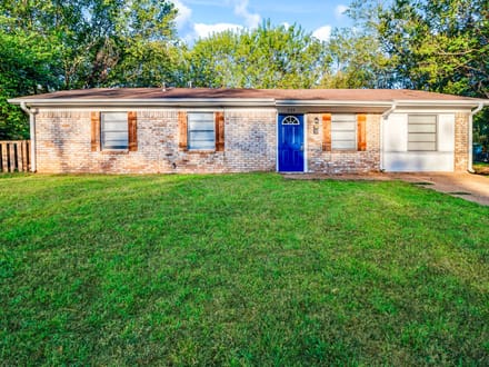 Move-in Ready 3 bedroom UNDER $130k
