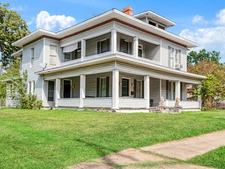 CIRCA 1920'S - 2 story home PARIS TEXAS