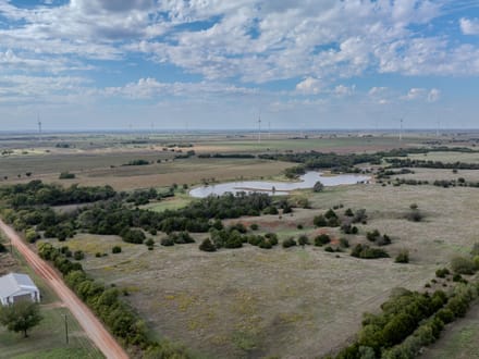 Logan Co. 186± Acres | 8-Acre Pond, Home & Hunting