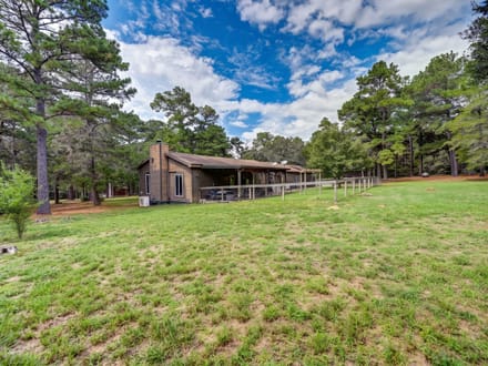 1052 Briar Crest Drive