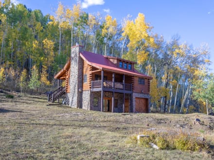 TEN GRAND RANCH | 260 ACRES OF COLORADO HUNTING PARADISE