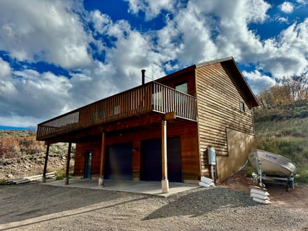 Colorado Fisherman's Cabin Escape